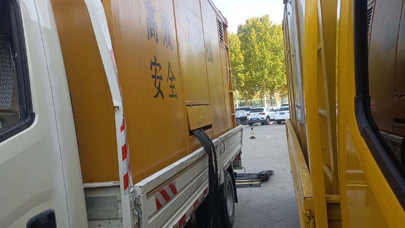 工农如何判断柴油发电机组和UPS电源的切换时间是否符合要求？